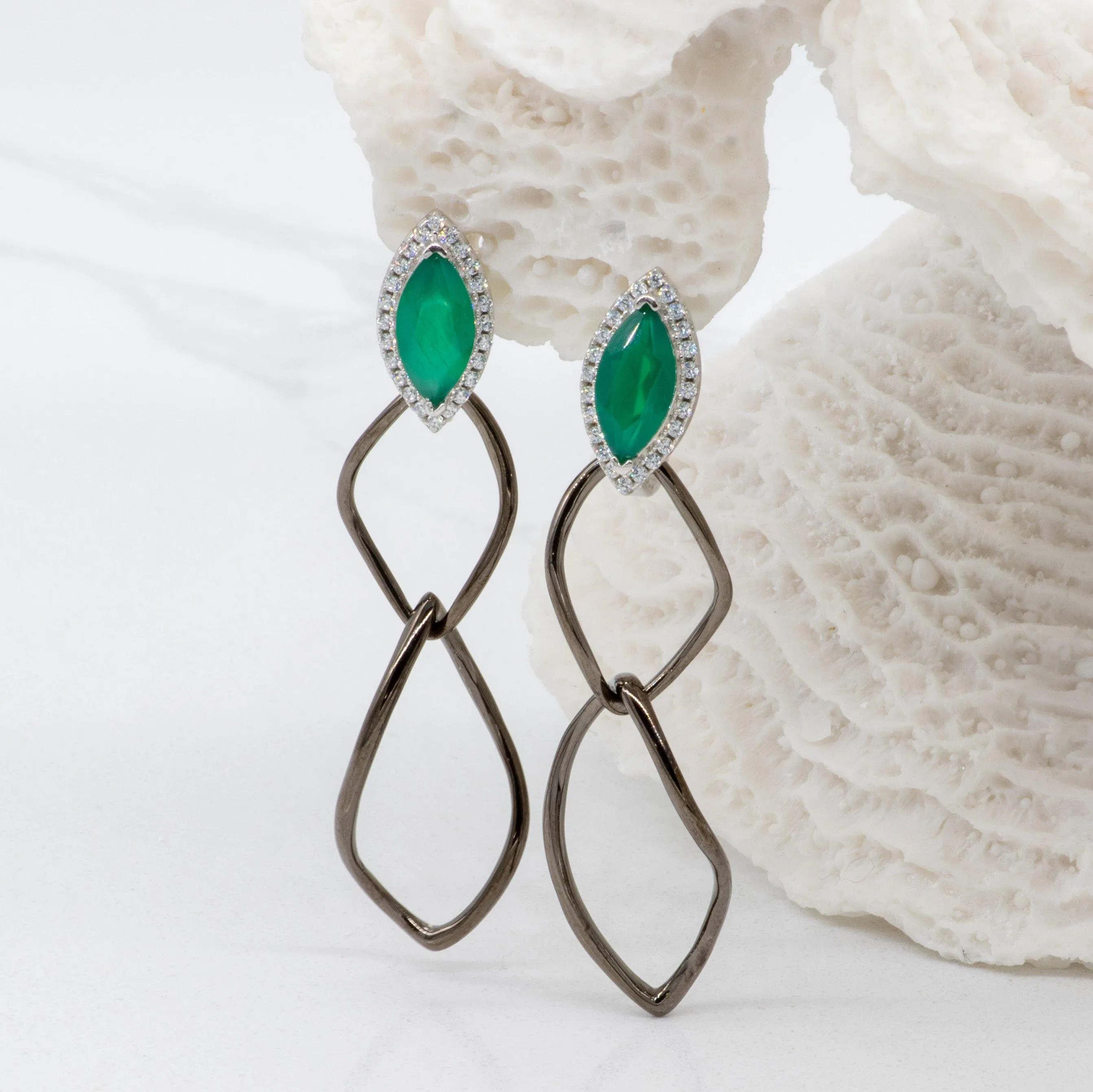 Cove Green Agate Drop Dangle Earrings in Sterling Silver