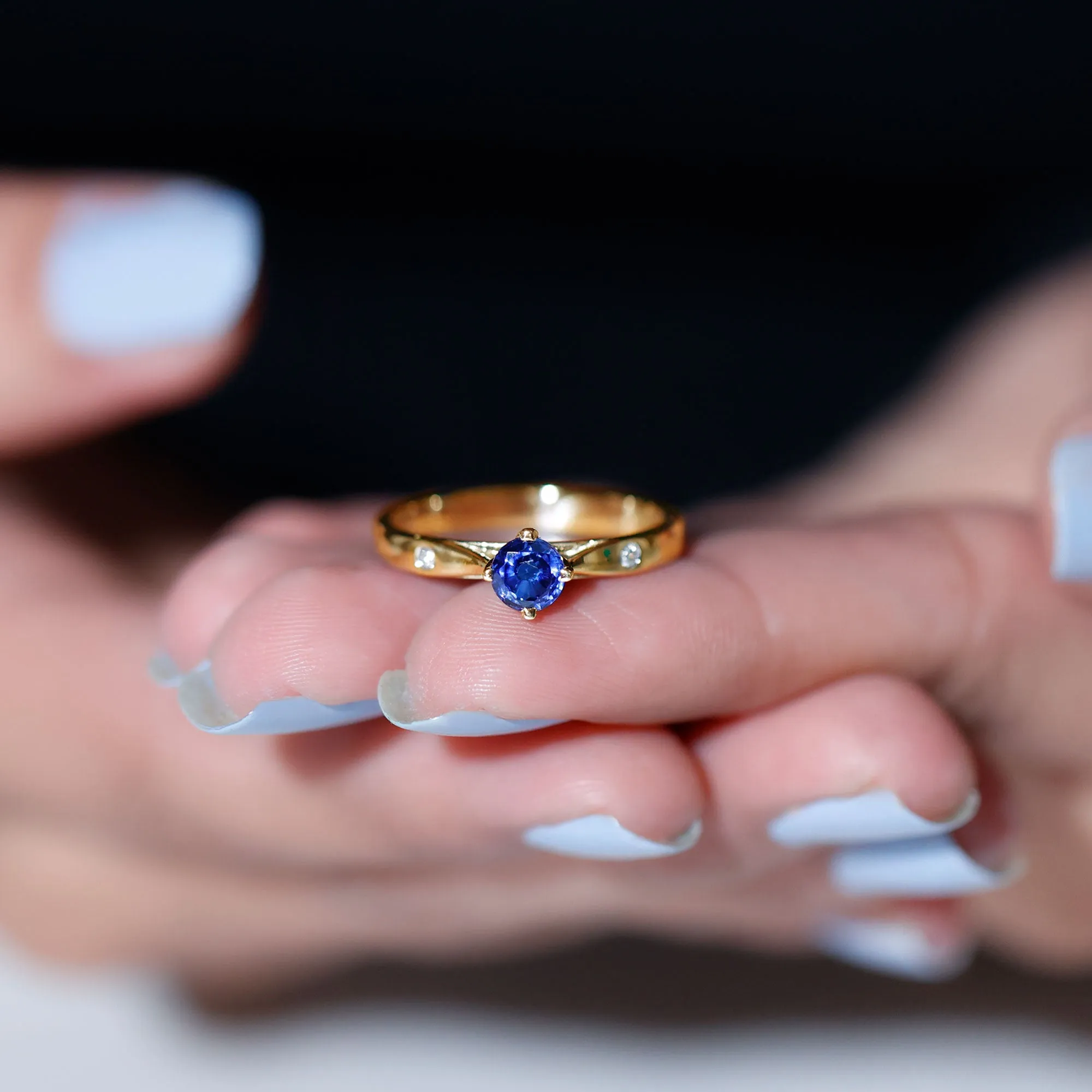 Floral Set Created Blue Sapphire Solitaire Ring with Diamond