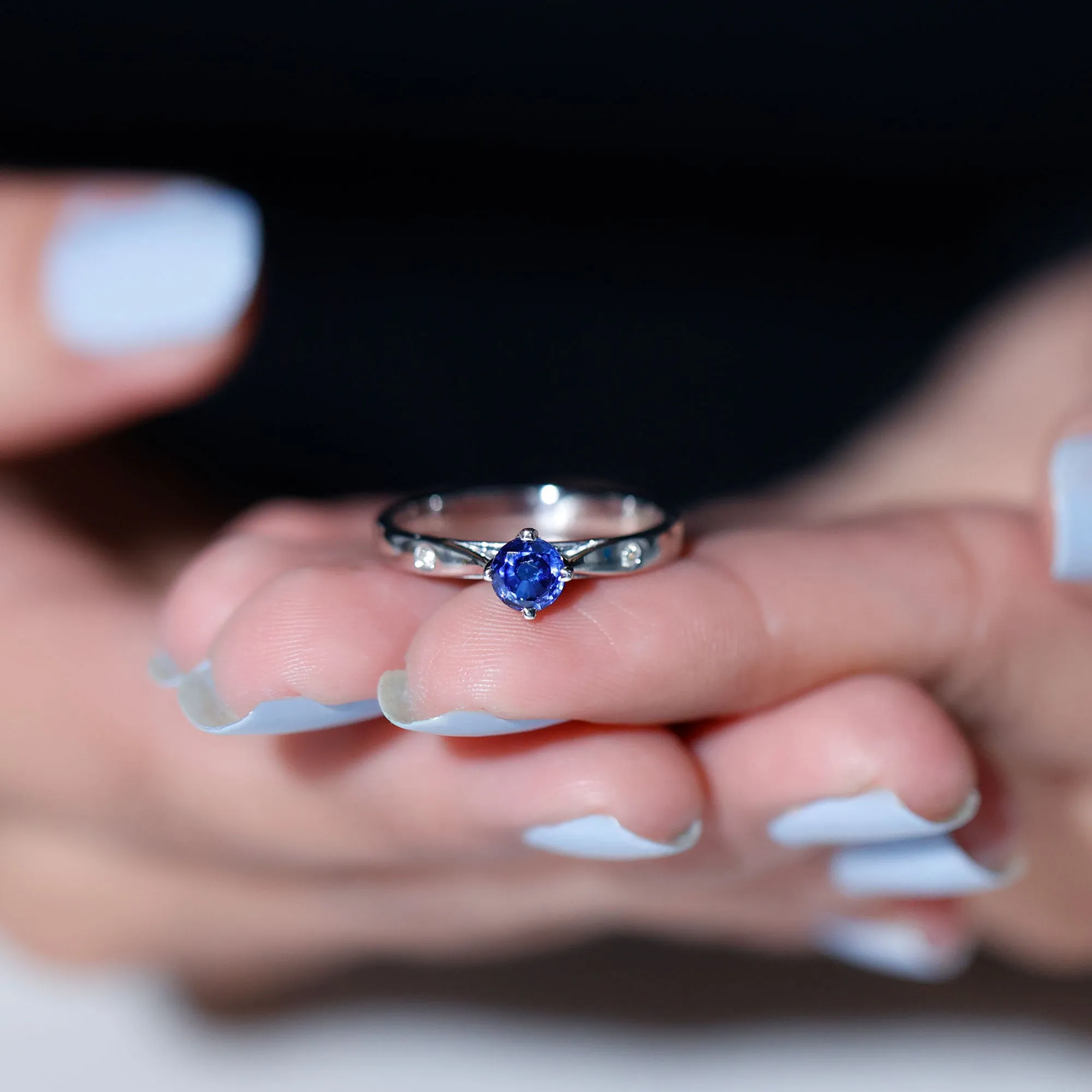 Floral Set Created Blue Sapphire Solitaire Ring with Diamond