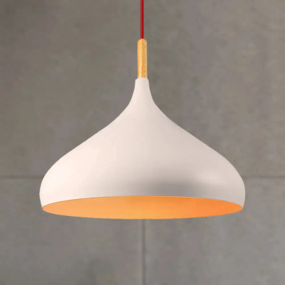 Minimalistic White Onion Shade Pendant Lamp - Stylish Metallic 1-Light Fixture for Living Room