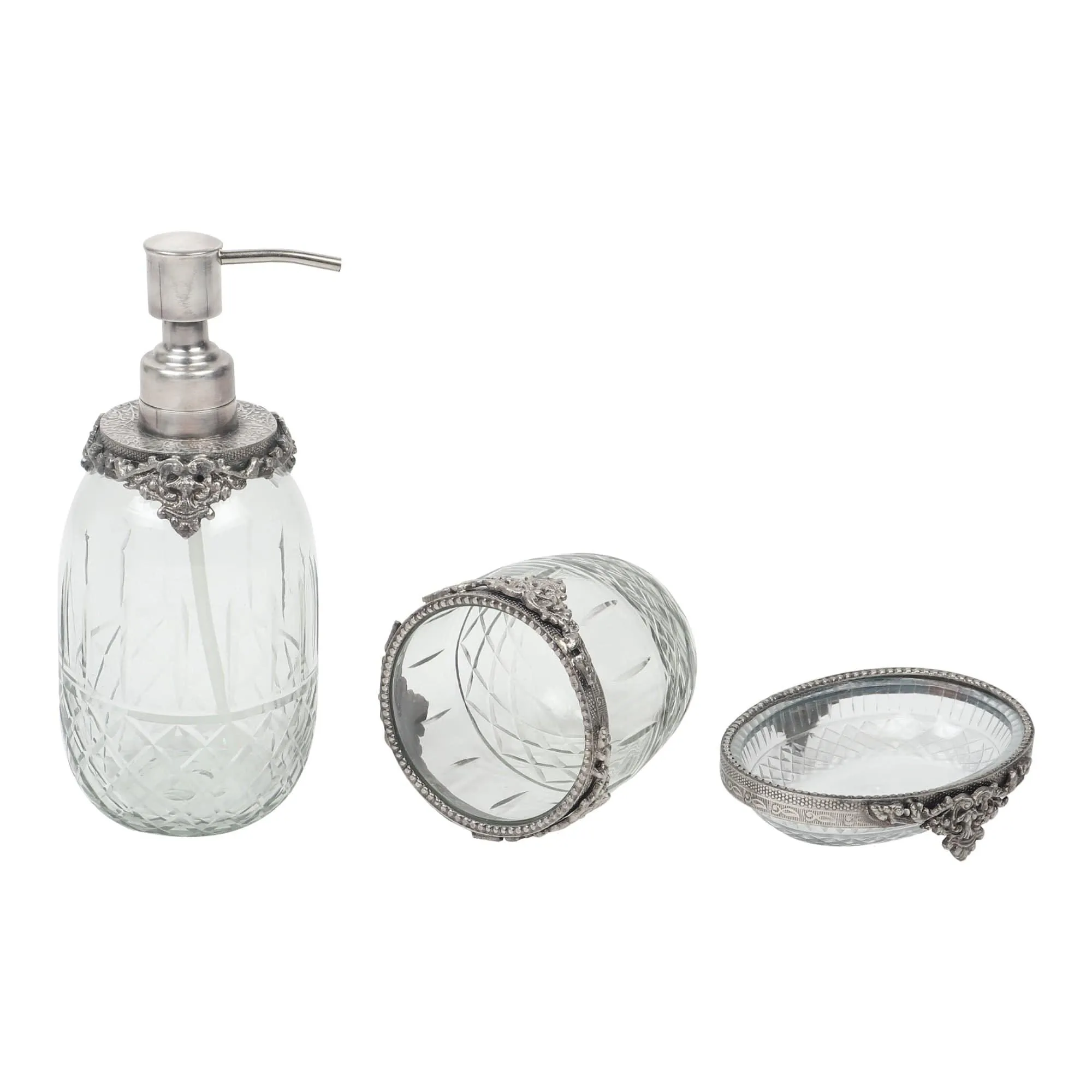 Regal Brass Accents Bathroom Set in Antique Silver Finish