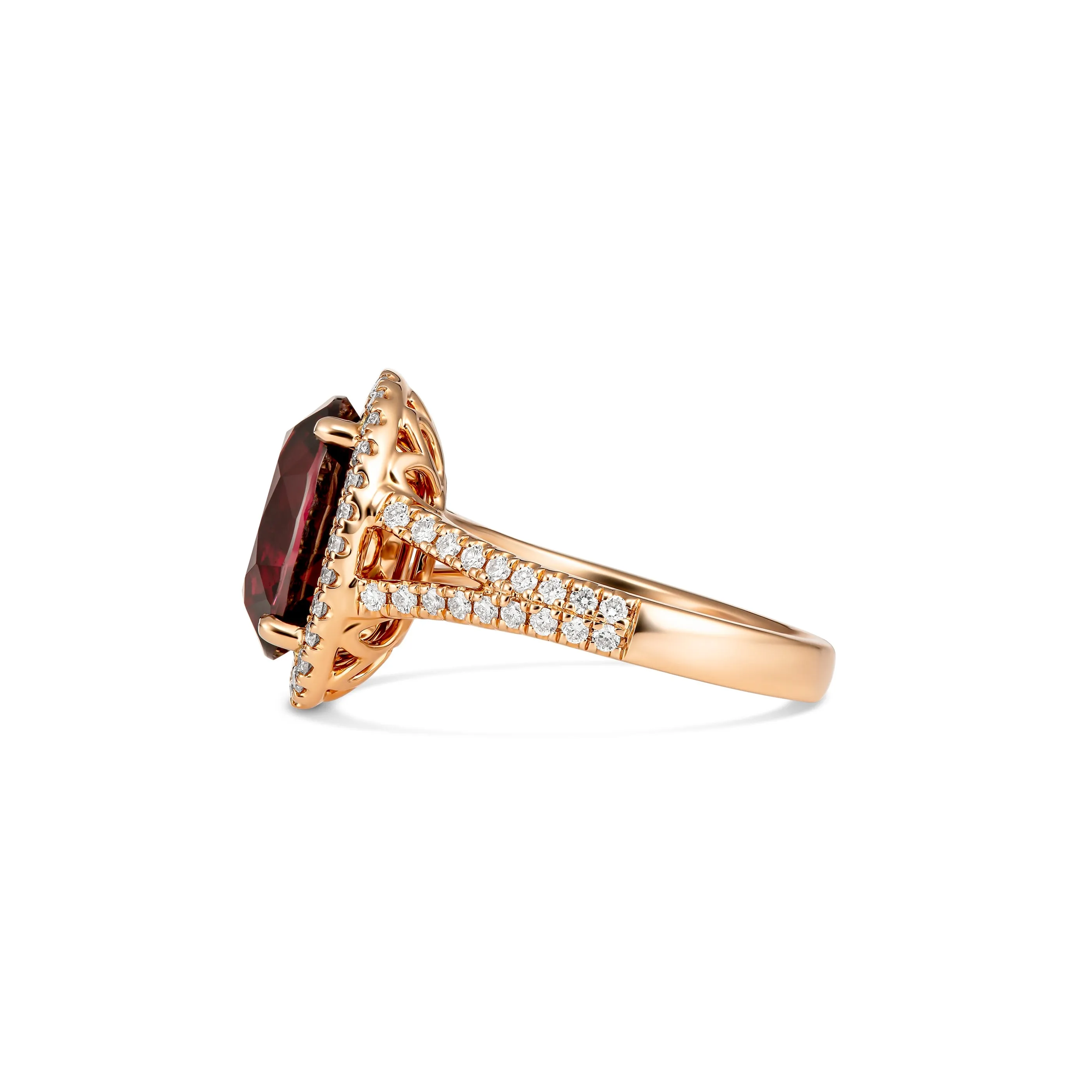 Regal Collection® Oval Cut Garnet Coloured Gemstone and Diamond Ring | Rose Gold